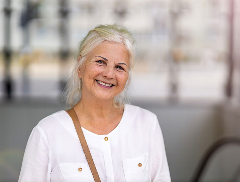 Full mouth dental implants in Modesto CA — 123 iSmile